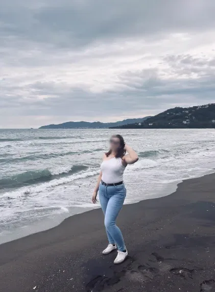 Alexandra, 21 anni