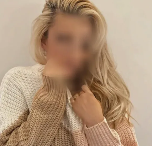 Angela, 36 anni