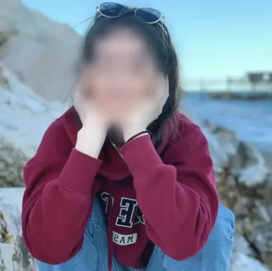 Simona, 32 anni
